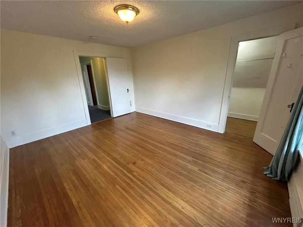 115 Nassau Avenue, Tonawanda-town, New York 14217, Tonawanda, New York 14217, 4 Bedrooms Bedrooms, 9 Rooms Rooms,1 BathroomBathrooms,Residential,Closed,115 Nassau Avenue, Tonawanda-town, New York 14217,B1611566