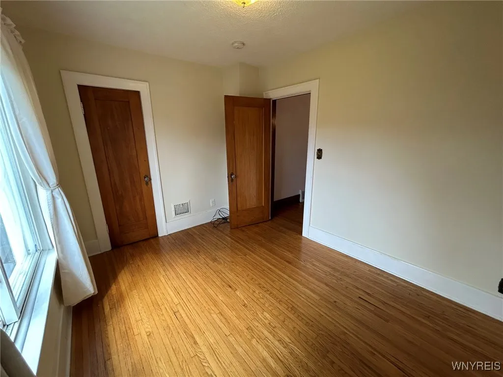 115 Nassau Avenue, Tonawanda-town, New York 14217, Tonawanda, New York 14217, 4 Bedrooms Bedrooms, 9 Rooms Rooms,1 BathroomBathrooms,Residential,Closed,115 Nassau Avenue, Tonawanda-town, New York 14217,B1611566