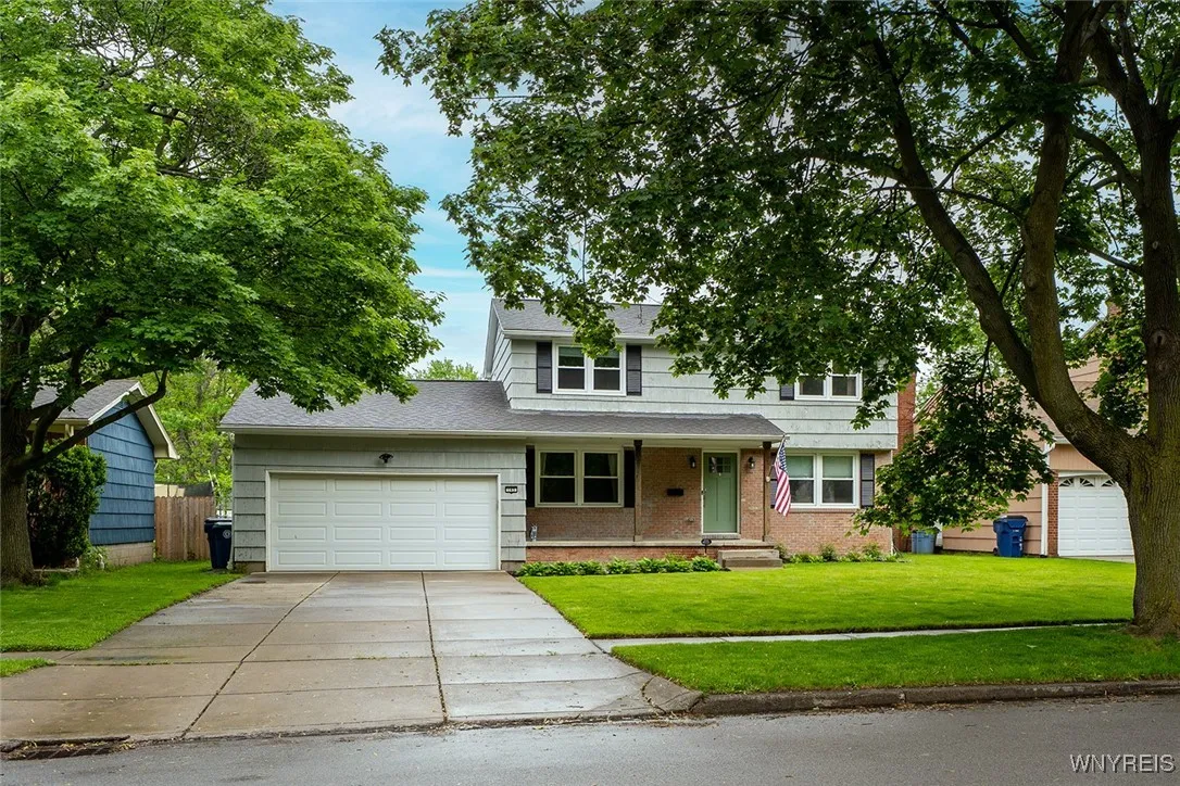 145 Ponderosa Drive, Amherst, New York 14221, Amherst, New York 14221, 4 Bedrooms Bedrooms, 9 Rooms Rooms,1 BathroomBathrooms,Residential,Closed,145 Ponderosa Drive, Amherst, New York 14221,B1611590