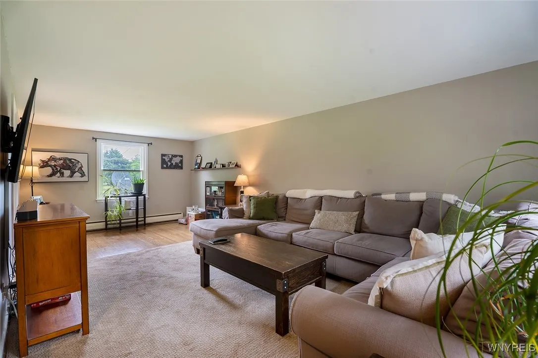 145 Ponderosa Drive, Amherst, New York 14221, Amherst, New York 14221, 4 Bedrooms Bedrooms, 9 Rooms Rooms,1 BathroomBathrooms,Residential,Closed,145 Ponderosa Drive, Amherst, New York 14221,B1611590