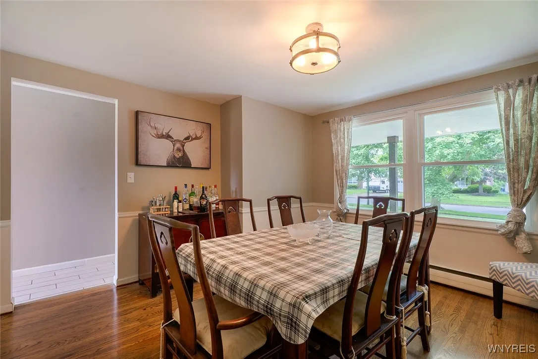 145 Ponderosa Drive, Amherst, New York 14221, Amherst, New York 14221, 4 Bedrooms Bedrooms, 9 Rooms Rooms,1 BathroomBathrooms,Residential,Closed,145 Ponderosa Drive, Amherst, New York 14221,B1611590