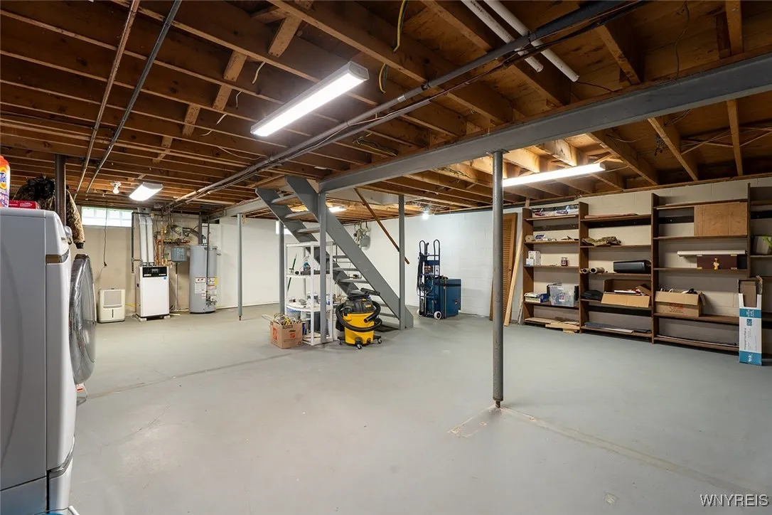 145 Ponderosa Drive, Amherst, New York 14221, Amherst, New York 14221, 4 Bedrooms Bedrooms, 9 Rooms Rooms,1 BathroomBathrooms,Residential,Closed,145 Ponderosa Drive, Amherst, New York 14221,B1611590