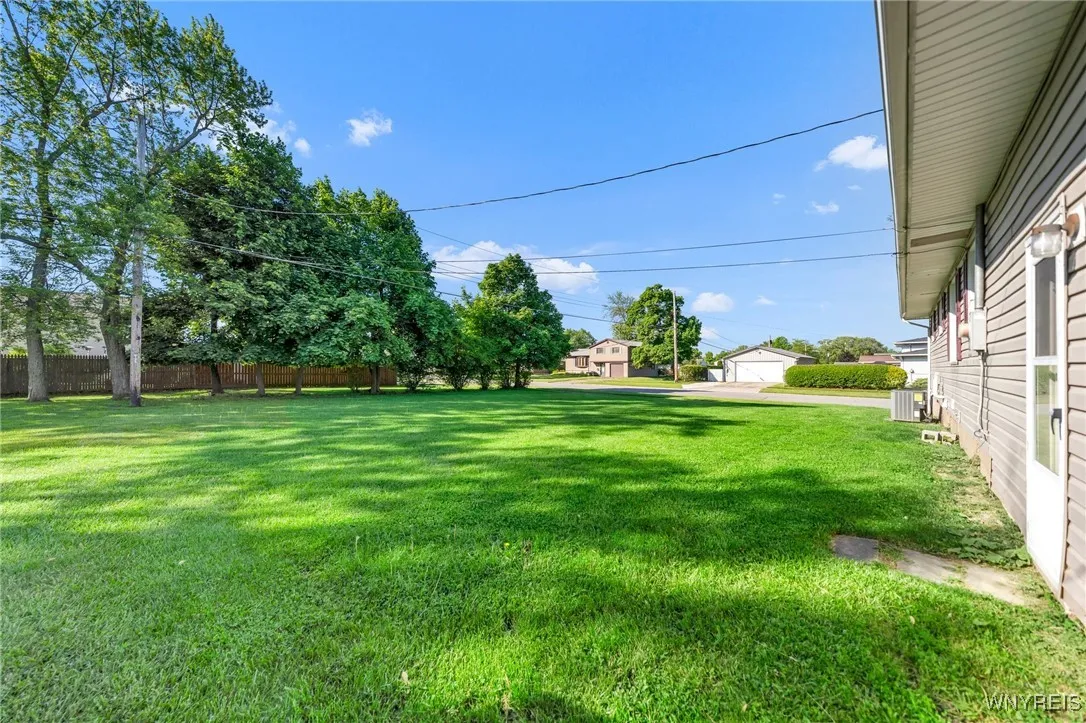 79 Alliger Drive, Tonawanda-city, New York 14150, Tonawanda, New York 14150, 3 Bedrooms Bedrooms, 5 Rooms Rooms,1 BathroomBathrooms,Residential,Closed,79 Alliger Drive, Tonawanda-city, New York 14150,B1611020