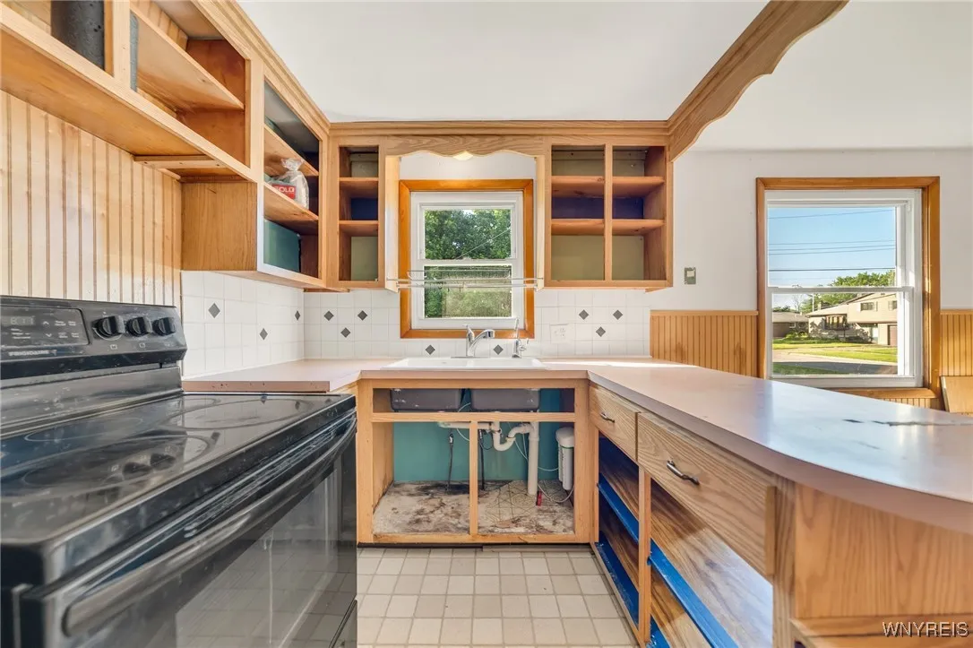 79 Alliger Drive, Tonawanda-city, New York 14150, Tonawanda, New York 14150, 3 Bedrooms Bedrooms, 5 Rooms Rooms,1 BathroomBathrooms,Residential,Closed,79 Alliger Drive, Tonawanda-city, New York 14150,B1611020