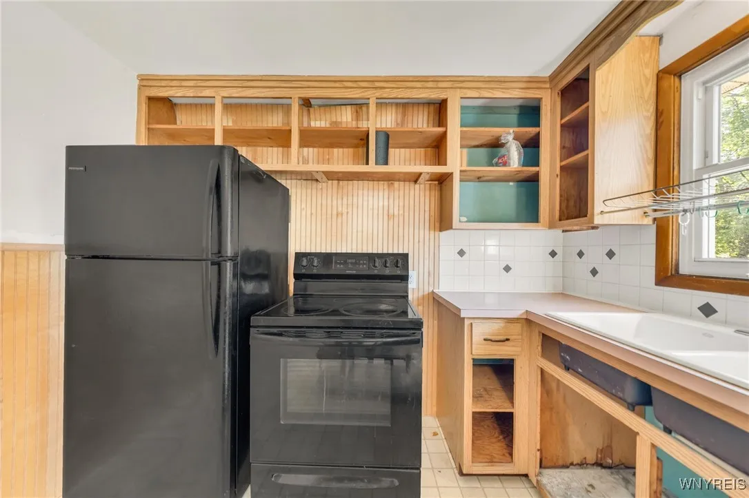 79 Alliger Drive, Tonawanda-city, New York 14150, Tonawanda, New York 14150, 3 Bedrooms Bedrooms, 5 Rooms Rooms,1 BathroomBathrooms,Residential,Closed,79 Alliger Drive, Tonawanda-city, New York 14150,B1611020