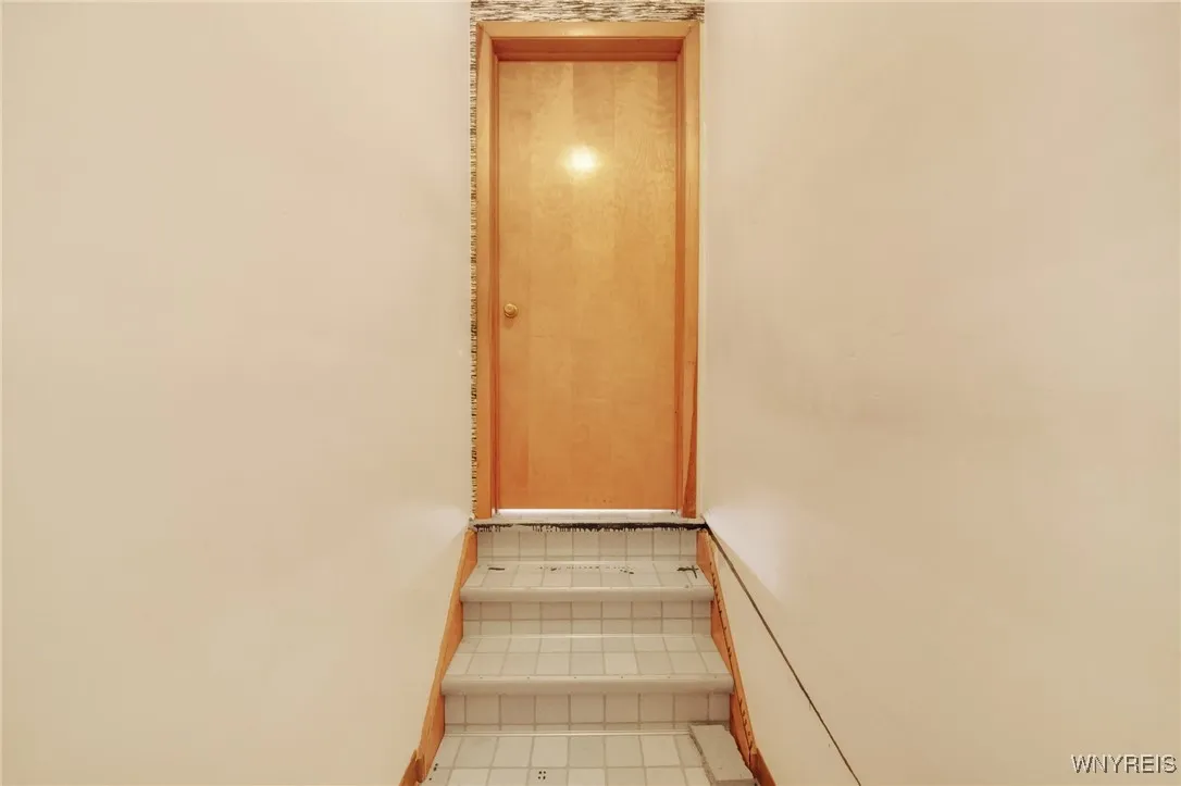 79 Alliger Drive, Tonawanda-city, New York 14150, Tonawanda, New York 14150, 3 Bedrooms Bedrooms, 5 Rooms Rooms,1 BathroomBathrooms,Residential,Closed,79 Alliger Drive, Tonawanda-city, New York 14150,B1611020