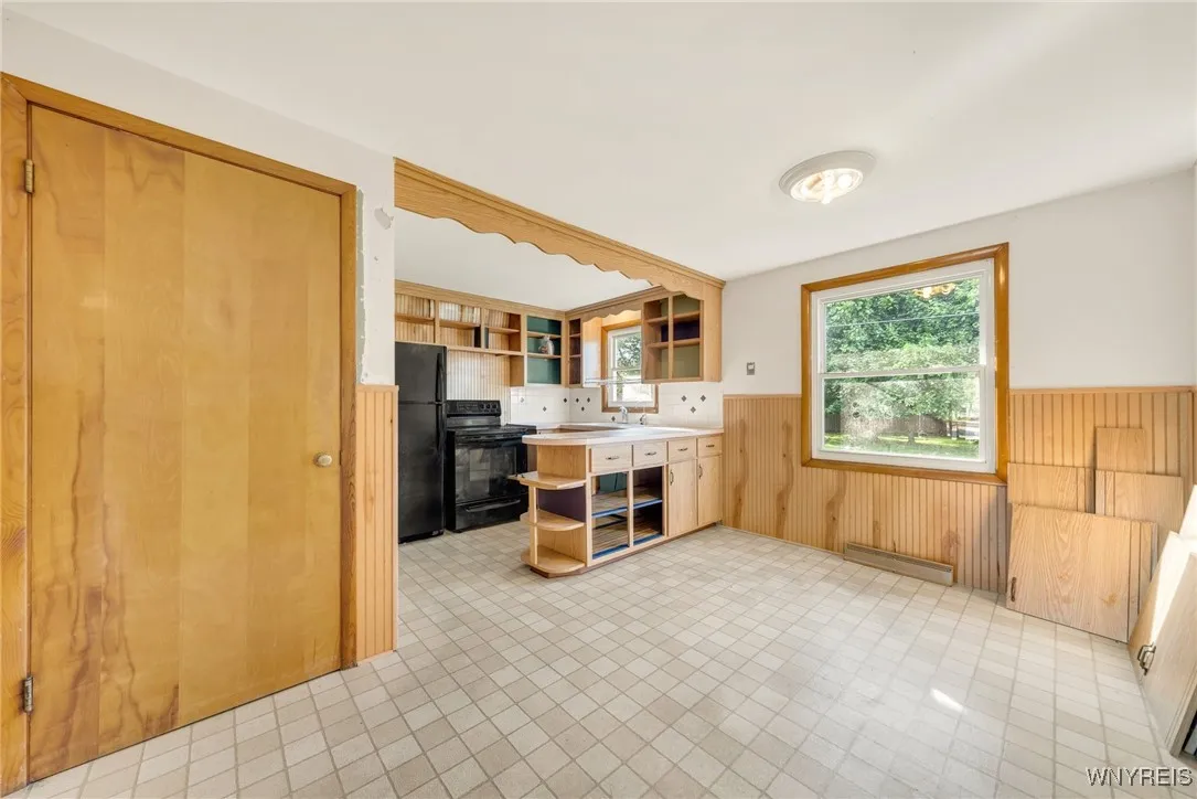 79 Alliger Drive, Tonawanda-city, New York 14150, Tonawanda, New York 14150, 3 Bedrooms Bedrooms, 5 Rooms Rooms,1 BathroomBathrooms,Residential,Closed,79 Alliger Drive, Tonawanda-city, New York 14150,B1611020