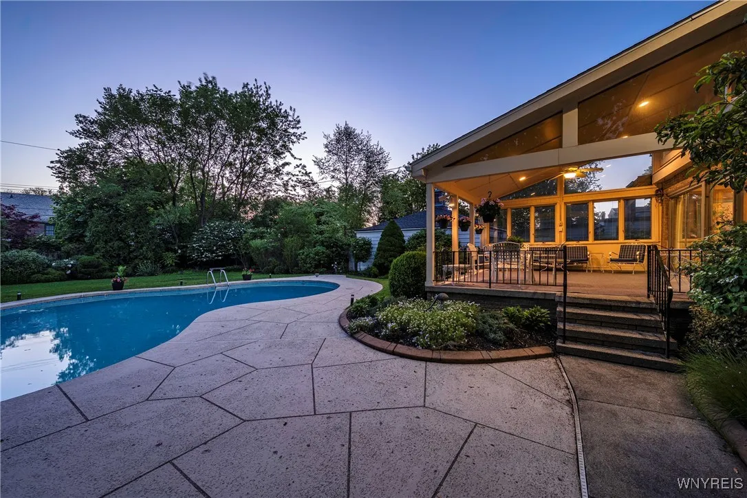 62 Hallam Road, Buffalo, New York 14216, Buffalo, New York 14216, 4 Bedrooms Bedrooms, 10 Rooms Rooms,3 BathroomsBathrooms,Residential,For Sale,62 Hallam Road, Buffalo, New York 14216,0,B1608839