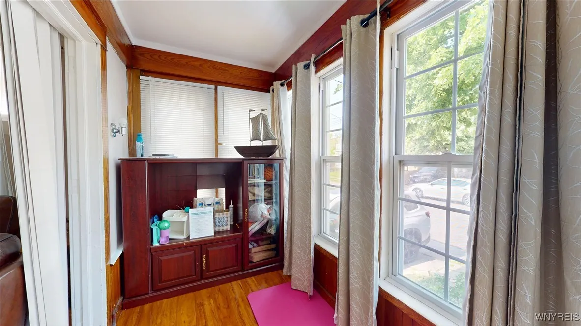 239 Keystone Street, Buffalo, New York 14211, Buffalo, New York 14211, 4 Bedrooms Bedrooms, 7 Rooms Rooms,2 BathroomsBathrooms,Residential,Closed,239 Keystone Street, Buffalo, New York 14211,0,B1608455