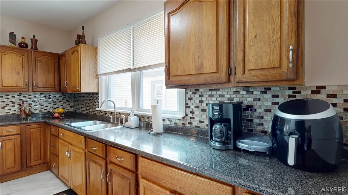 239 Keystone Street, Buffalo, New York 14211, Buffalo, New York 14211, 4 Bedrooms Bedrooms, 7 Rooms Rooms,2 BathroomsBathrooms,Residential,Closed,239 Keystone Street, Buffalo, New York 14211,0,B1608455