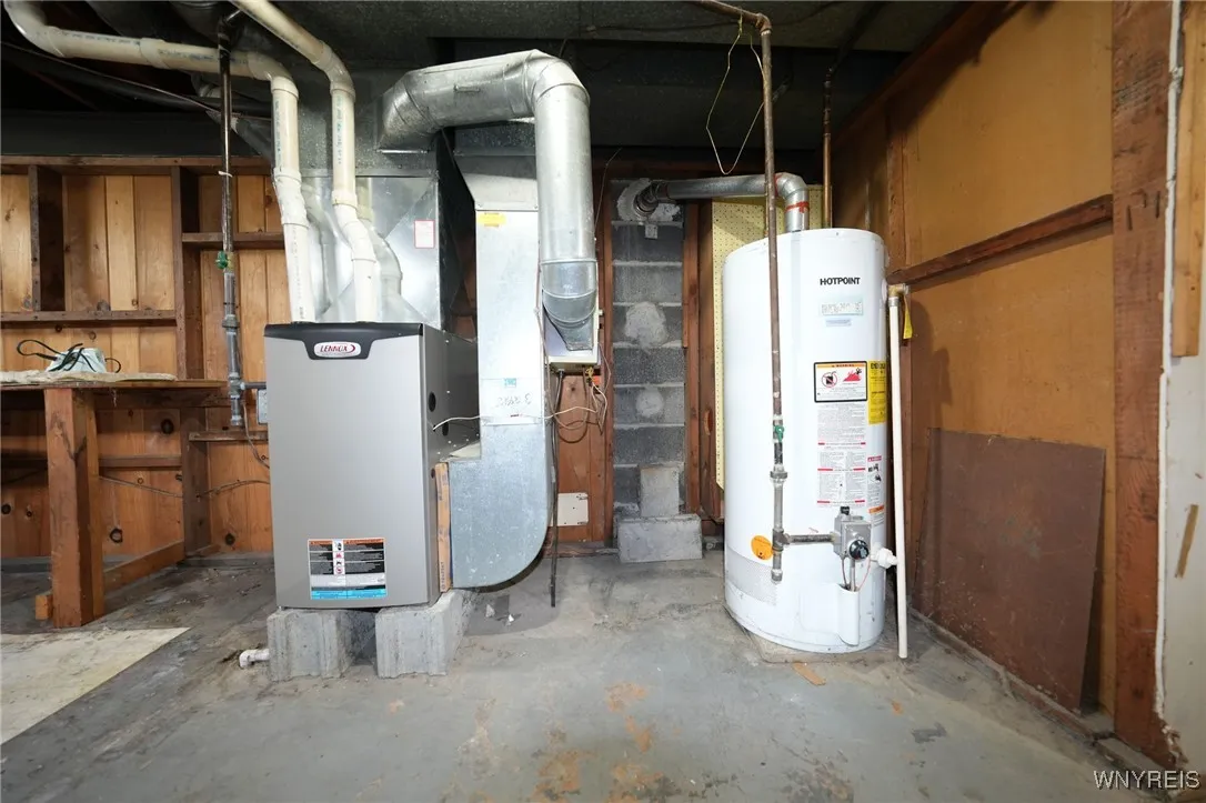 1104 98th Street, Niagara Falls, New York 14304, Niagara Falls, New York 14304, 3 Bedrooms Bedrooms, 6 Rooms Rooms,1 BathroomBathrooms,Residential,Closed,1104 98th Street, Niagara Falls, New York 14304,B1611718