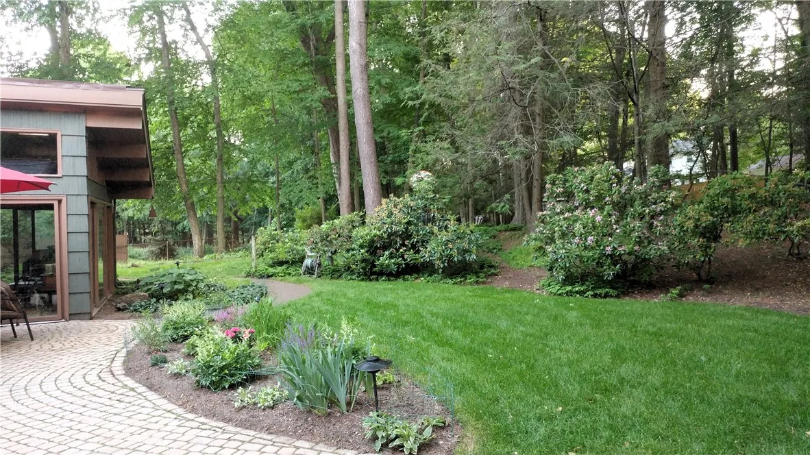 The gardens are simply delightful.