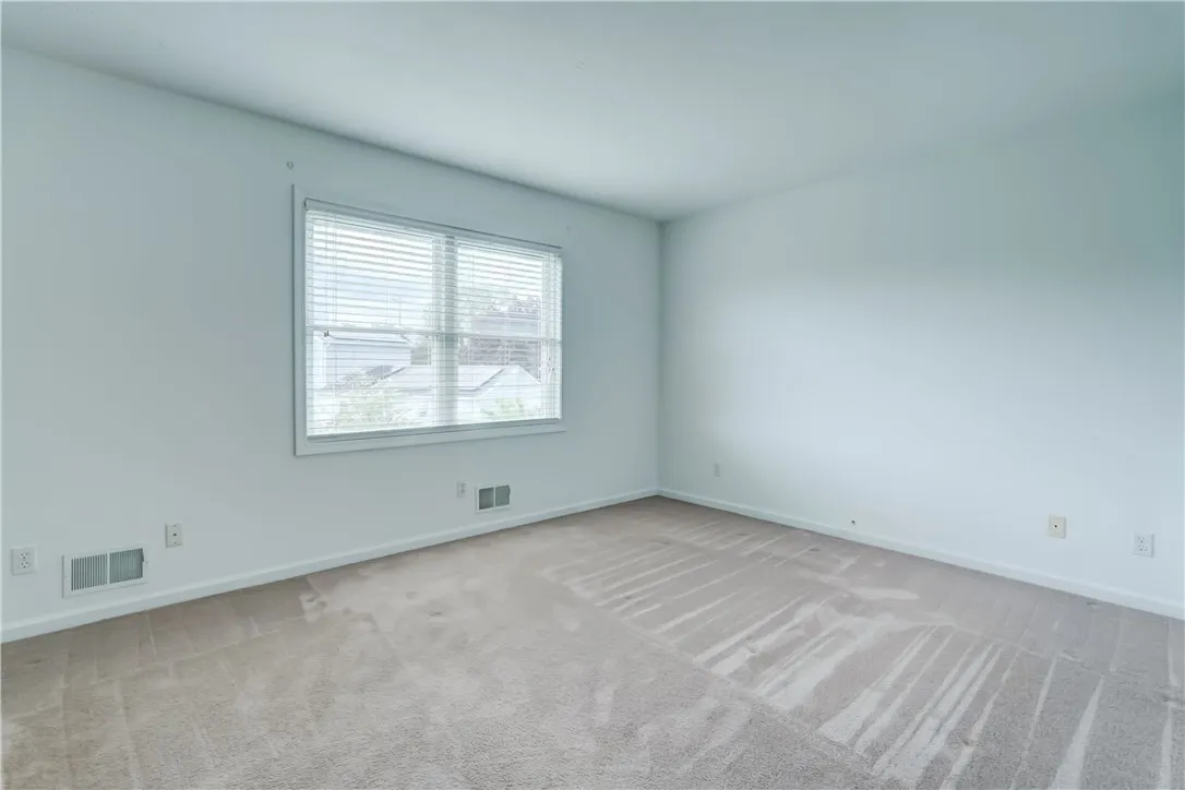 16 Hazel Bark Run, Gates, New York 14606, Gates, New York 14606, 3 Bedrooms Bedrooms, 6 Rooms Rooms,1 BathroomBathrooms,Residential,Closed,16 Hazel Bark Run, Gates, New York 14606,0,R1604704