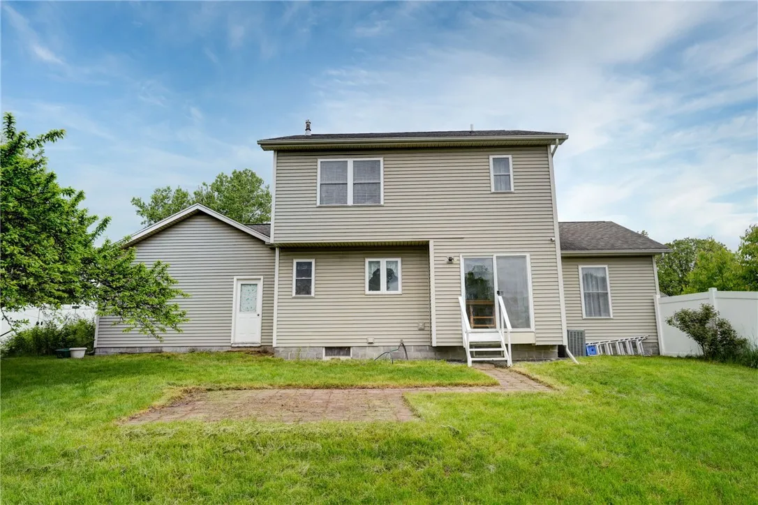 16 Hazel Bark Run, Gates, New York 14606, Gates, New York 14606, 3 Bedrooms Bedrooms, 6 Rooms Rooms,1 BathroomBathrooms,Residential,Closed,16 Hazel Bark Run, Gates, New York 14606,0,R1604704