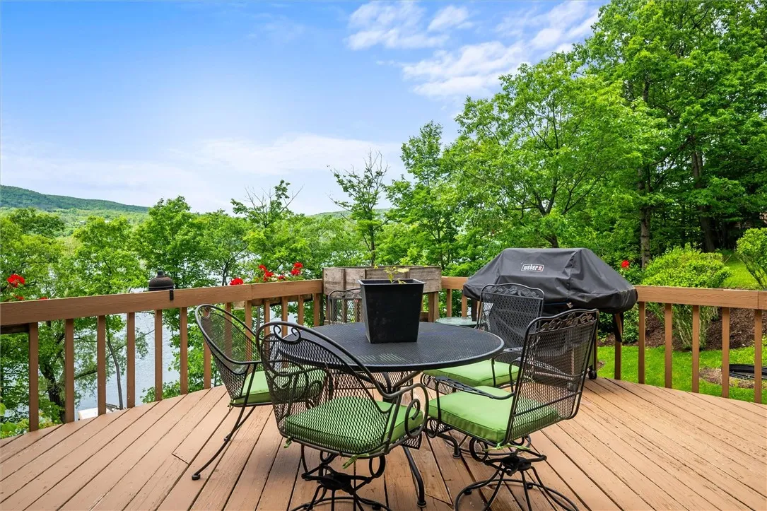 Main level deck overlooking the lake