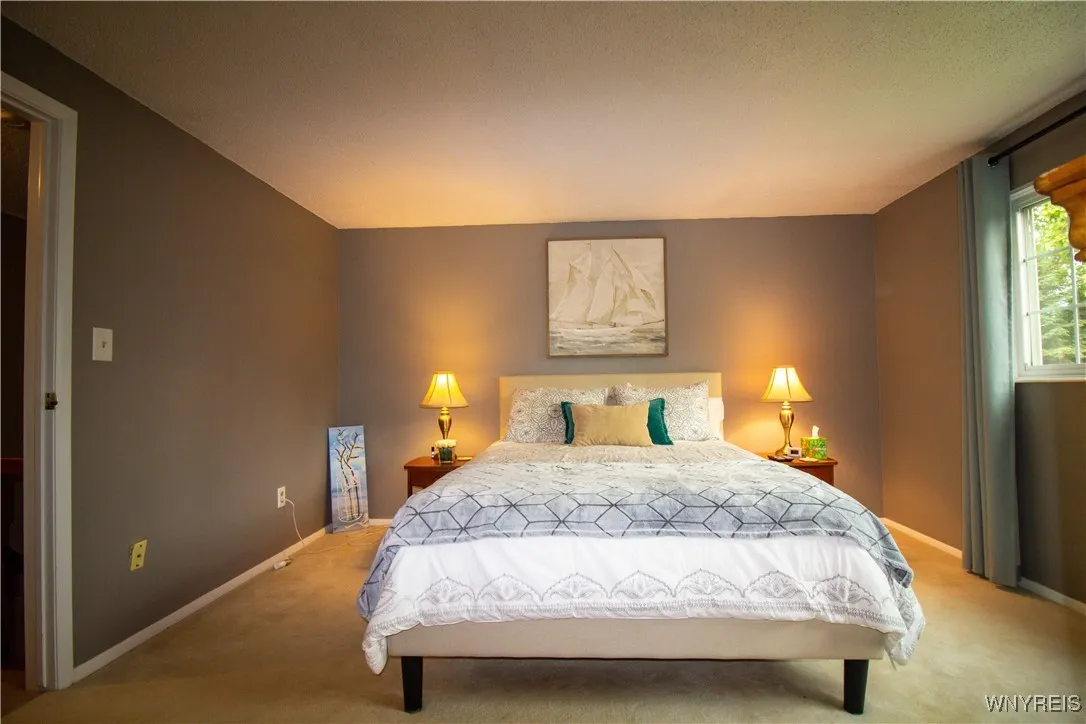 17 Apollo Drive, Amherst, New York 14228, Amherst, New York 14228, 3 Bedrooms Bedrooms, 8 Rooms Rooms,1 BathroomBathrooms,Residential,For Sale,17 Apollo Drive, Amherst, New York 14228,B1611807