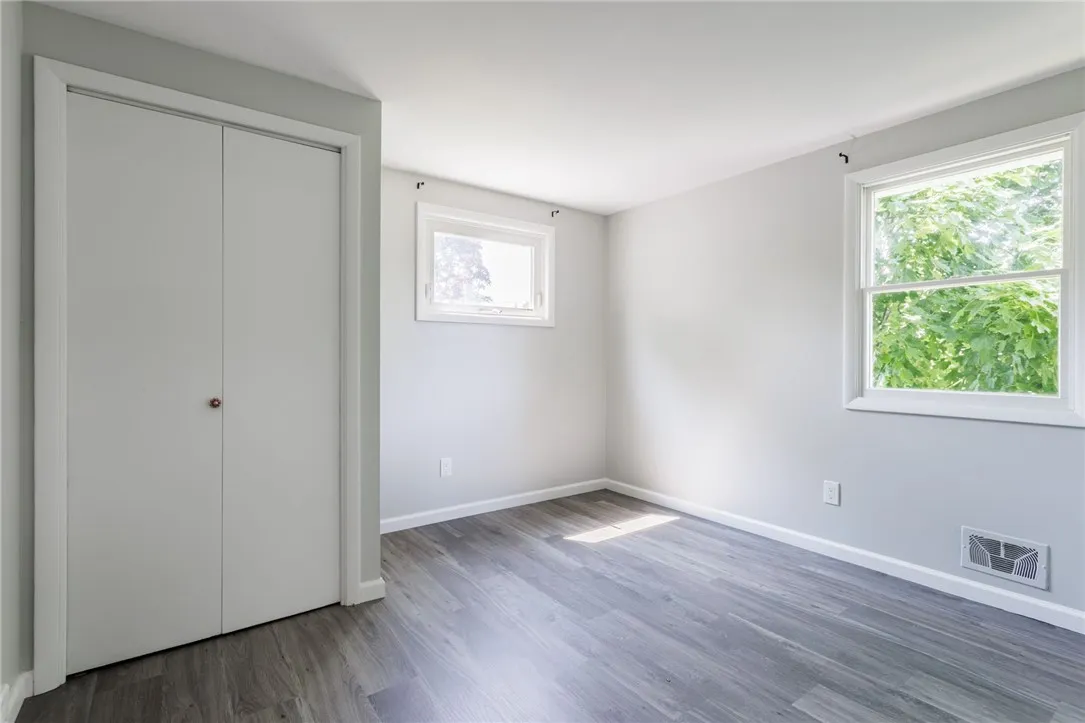 68 Little Tree Lane, Parma, New York 14468, Parma, New York 14468, 4 Bedrooms Bedrooms, 8 Rooms Rooms,2 BathroomsBathrooms,Residential,Closed,68 Little Tree Lane, Parma, New York 14468,R1611717