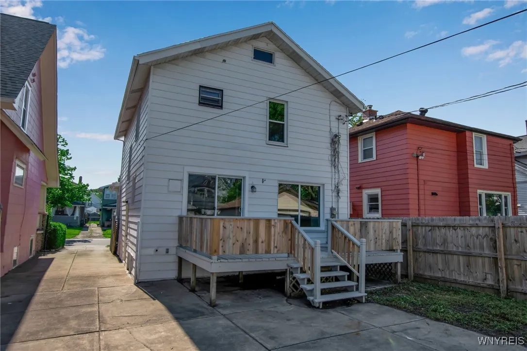 187 Crestwood Avenue, Buffalo, New York 14216, Buffalo, New York 14216, 3 Bedrooms Bedrooms, 9 Rooms Rooms,1 BathroomBathrooms,Residential,Closed,187 Crestwood Avenue, Buffalo, New York 14216,B1610995