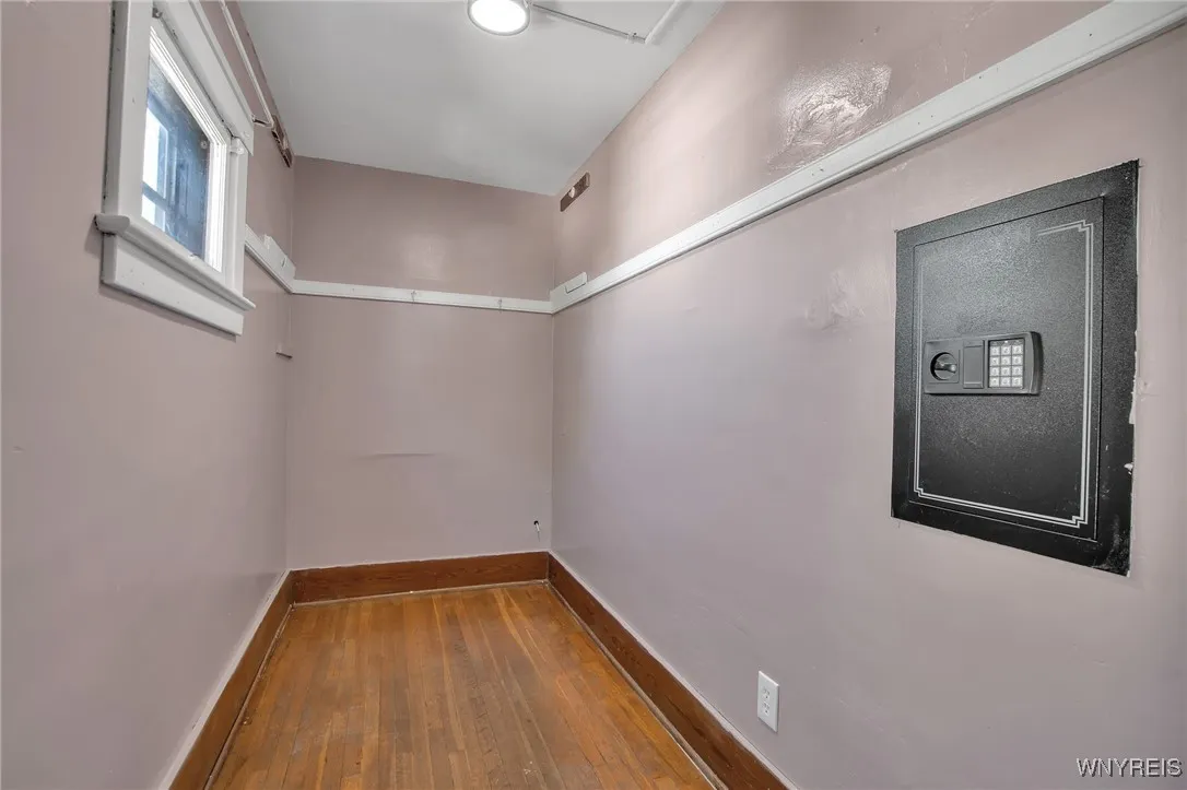 187 Crestwood Avenue, Buffalo, New York 14216, Buffalo, New York 14216, 3 Bedrooms Bedrooms, 9 Rooms Rooms,1 BathroomBathrooms,Residential,Closed,187 Crestwood Avenue, Buffalo, New York 14216,B1610995