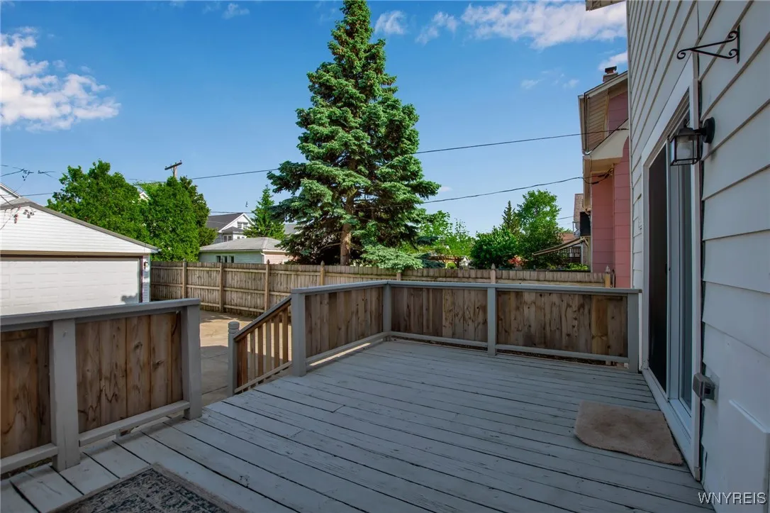 187 Crestwood Avenue, Buffalo, New York 14216, Buffalo, New York 14216, 3 Bedrooms Bedrooms, 9 Rooms Rooms,1 BathroomBathrooms,Residential,Closed,187 Crestwood Avenue, Buffalo, New York 14216,B1610995