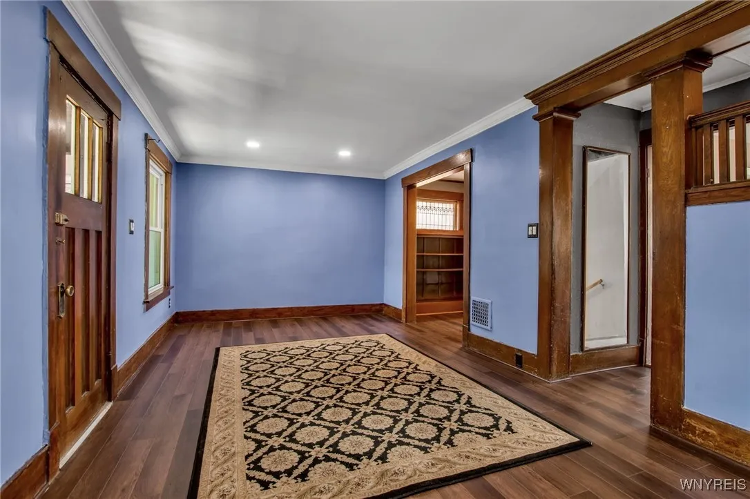 187 Crestwood Avenue, Buffalo, New York 14216, Buffalo, New York 14216, 3 Bedrooms Bedrooms, 9 Rooms Rooms,1 BathroomBathrooms,Residential,Closed,187 Crestwood Avenue, Buffalo, New York 14216,B1610995