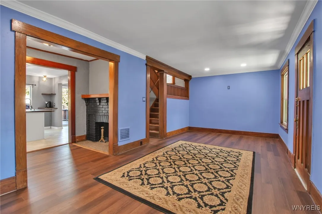 187 Crestwood Avenue, Buffalo, New York 14216, Buffalo, New York 14216, 3 Bedrooms Bedrooms, 9 Rooms Rooms,1 BathroomBathrooms,Residential,Closed,187 Crestwood Avenue, Buffalo, New York 14216,B1610995