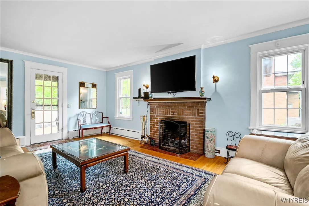 1078 Amherst Street, Buffalo, New York 14216, Buffalo, New York 14216, 3 Bedrooms Bedrooms, 9 Rooms Rooms,2 BathroomsBathrooms,Residential,Closed,1078 Amherst Street, Buffalo, New York 14216,0,B1611030