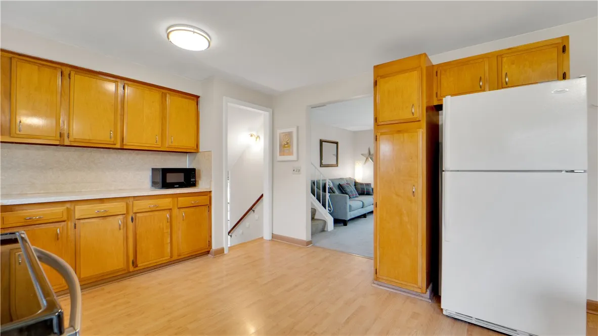42 Rigney Lane, Greece, New York 14612, Greece, New York 14612, 3 Bedrooms Bedrooms, 6 Rooms Rooms,1 BathroomBathrooms,Residential,Closed,42 Rigney Lane, Greece, New York 14612,R1610052