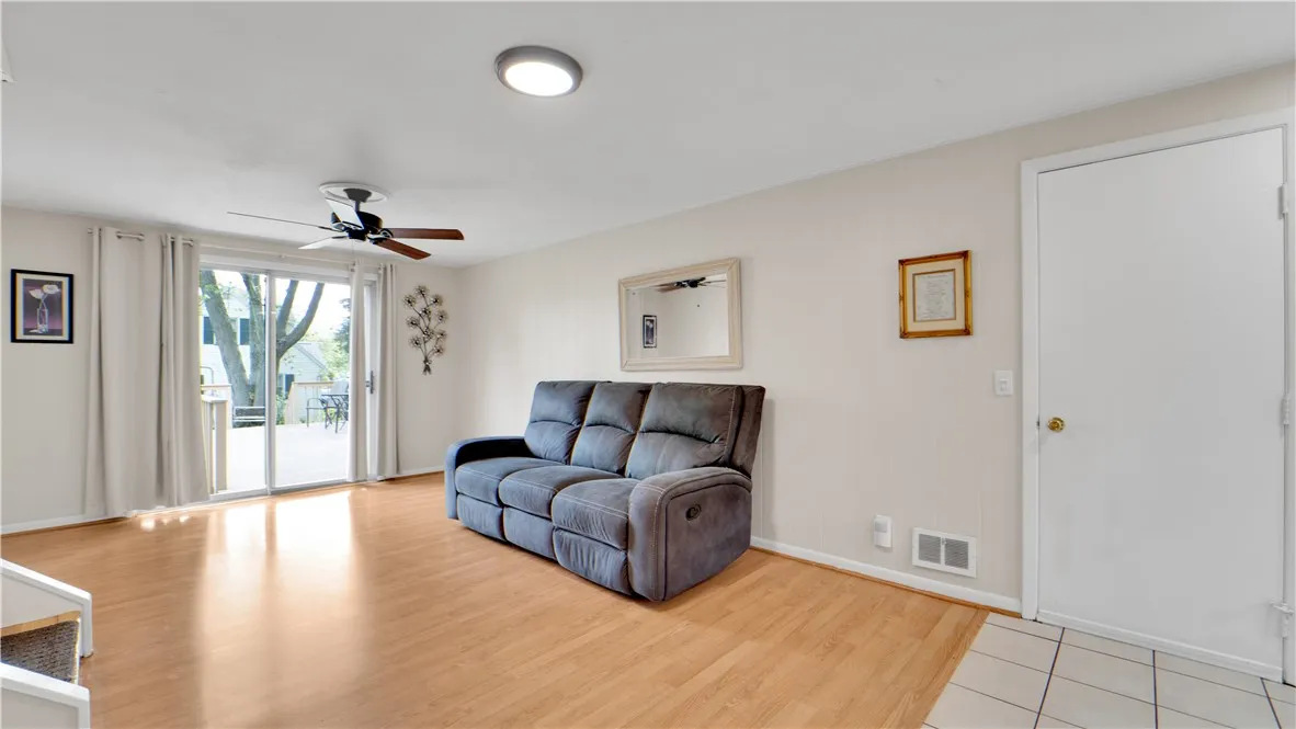 42 Rigney Lane, Greece, New York 14612, Greece, New York 14612, 3 Bedrooms Bedrooms, 6 Rooms Rooms,1 BathroomBathrooms,Residential,Closed,42 Rigney Lane, Greece, New York 14612,R1610052