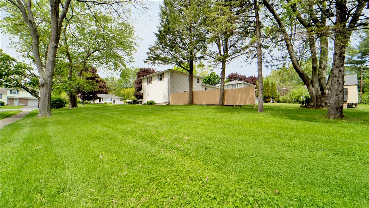 42 Rigney Lane, Greece, New York 14612, Greece, New York 14612, 3 Bedrooms Bedrooms, 6 Rooms Rooms,1 BathroomBathrooms,Residential,Closed,42 Rigney Lane, Greece, New York 14612,R1610052
