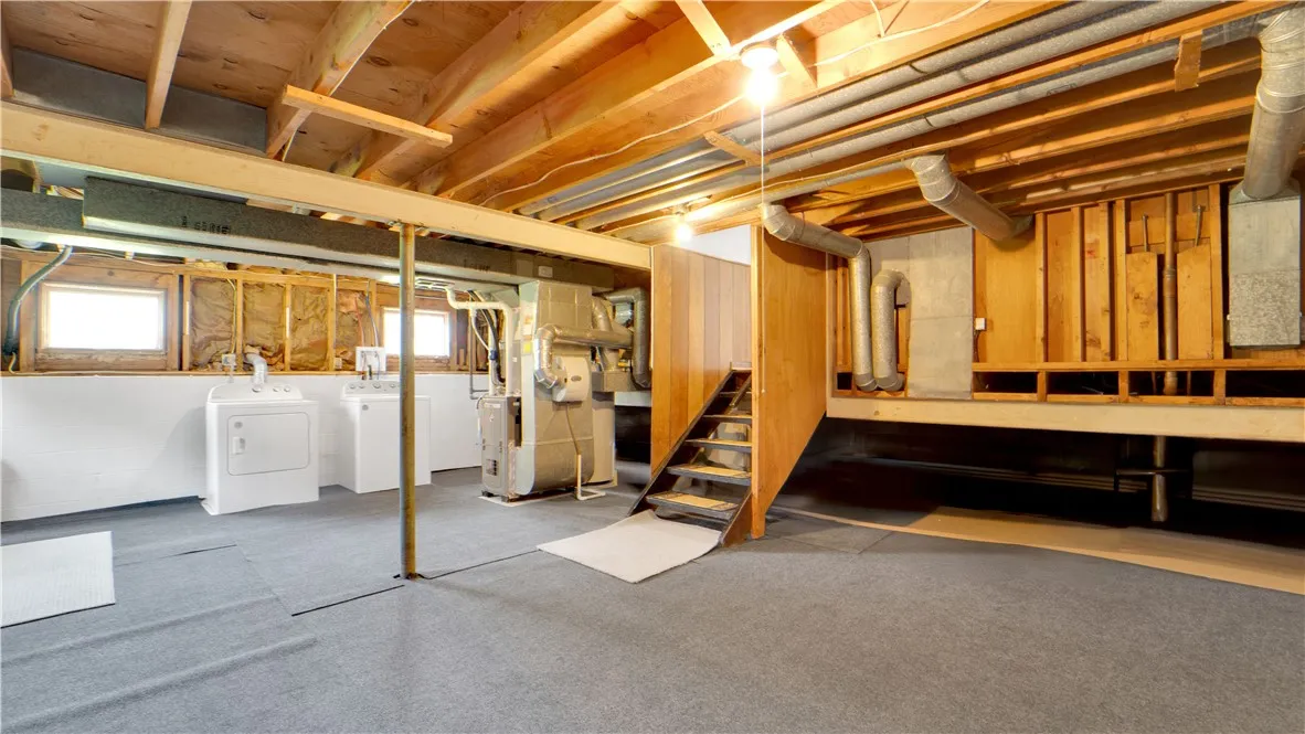 42 Rigney Lane, Greece, New York 14612, Greece, New York 14612, 3 Bedrooms Bedrooms, 6 Rooms Rooms,1 BathroomBathrooms,Residential,Closed,42 Rigney Lane, Greece, New York 14612,R1610052
