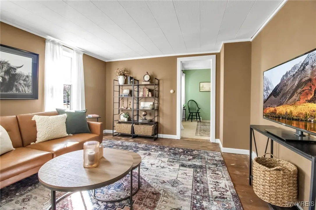 2653 Wende Road, Alden, New York 14004, Alden, New York 14004, 3 Bedrooms Bedrooms, 8 Rooms Rooms,1 BathroomBathrooms,Residential,Closed,2653 Wende Road, Alden, New York 14004,0,B1611465