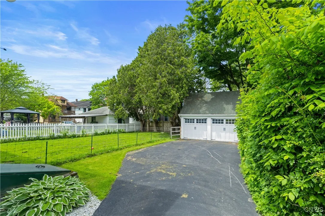 2216 Sunset Avenue, Utica, New York 13502, Utica, New York 13502, 3 Bedrooms Bedrooms, 8 Rooms Rooms,1 BathroomBathrooms,Residential,Closed,2216 Sunset Avenue, Utica, New York 13502,0,S1607988