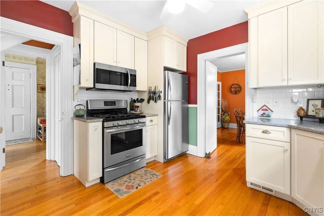 2216 Sunset Avenue, Utica, New York 13502, Utica, New York 13502, 3 Bedrooms Bedrooms, 8 Rooms Rooms,1 BathroomBathrooms,Residential,Closed,2216 Sunset Avenue, Utica, New York 13502,0,S1607988