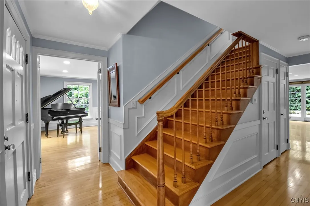 11 S Meadow Dr, Orchard Park, New York 14127, Orchard Park, New York 14127, 4 Bedrooms Bedrooms, 10 Rooms Rooms,3 BathroomsBathrooms,Residential,For Sale,11 S Meadow Dr, Orchard Park, New York 14127,S1611425