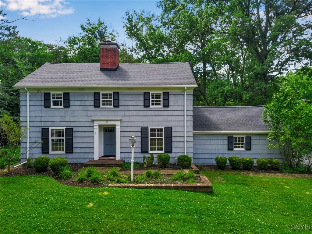 11 S Meadow Dr, Orchard Park, New York 14127, Orchard Park, New York 14127, 4 Bedrooms Bedrooms, 10 Rooms Rooms,3 BathroomsBathrooms,Residential,For Sale,11 S Meadow Dr, Orchard Park, New York 14127,S1611425