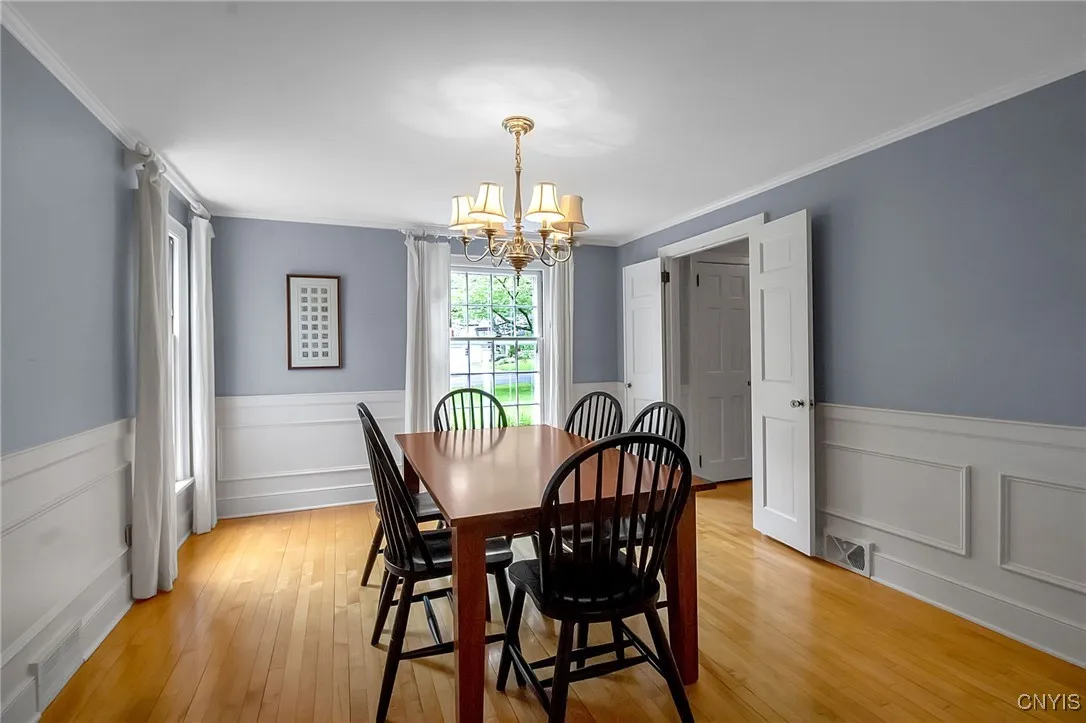 11 S Meadow Dr, Orchard Park, New York 14127, Orchard Park, New York 14127, 4 Bedrooms Bedrooms, 10 Rooms Rooms,3 BathroomsBathrooms,Residential,For Sale,11 S Meadow Dr, Orchard Park, New York 14127,S1611425