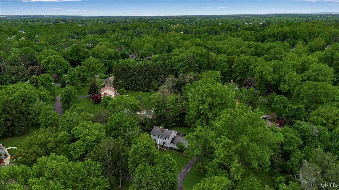 11 S Meadow Dr, Orchard Park, New York 14127, Orchard Park, New York 14127, 4 Bedrooms Bedrooms, 10 Rooms Rooms,3 BathroomsBathrooms,Residential,For Sale,11 S Meadow Dr, Orchard Park, New York 14127,S1611425