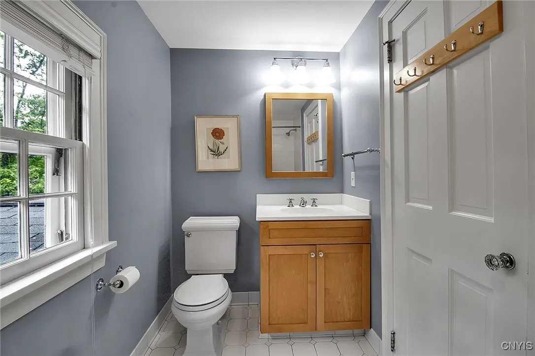 11 S Meadow Dr, Orchard Park, New York 14127, Orchard Park, New York 14127, 4 Bedrooms Bedrooms, 10 Rooms Rooms,3 BathroomsBathrooms,Residential,Closed,11 S Meadow Dr, Orchard Park, New York 14127,0,S1611425