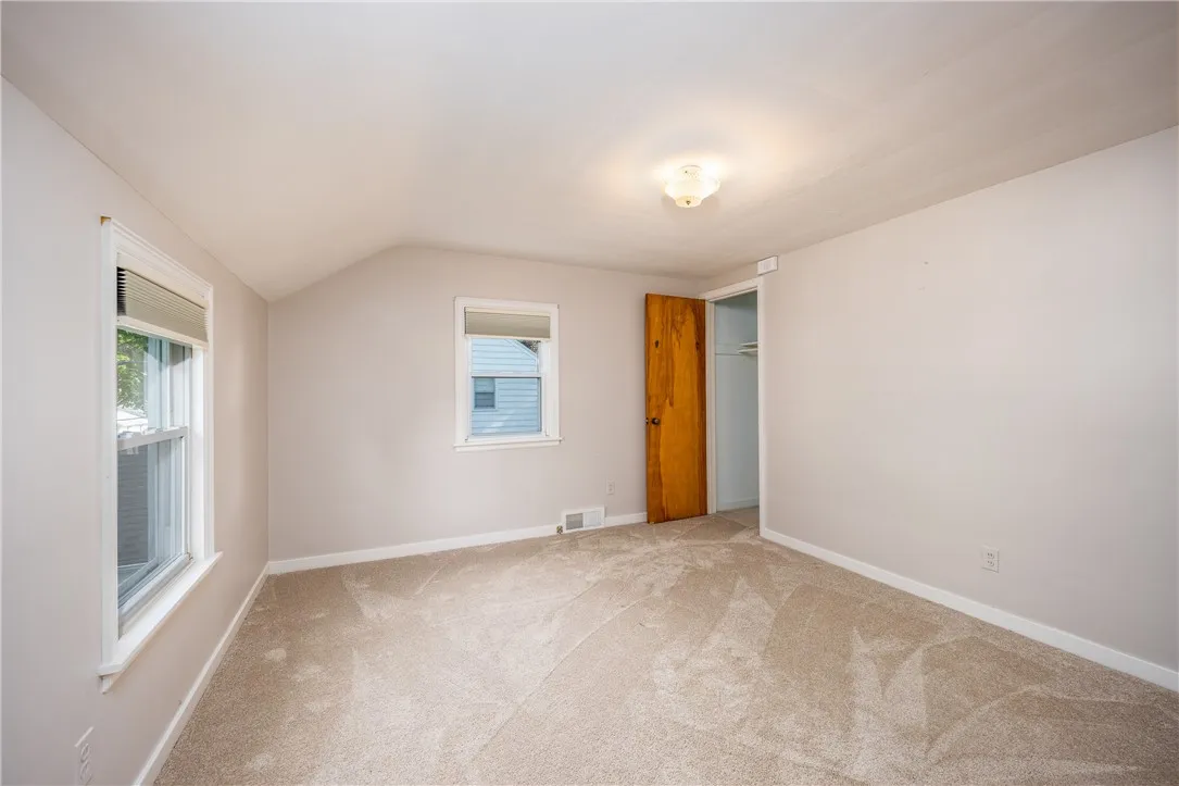1711 N Winton Road, Irondequoit, New York 14609, Irondequoit, New York 14609, 3 Bedrooms Bedrooms, 7 Rooms Rooms,1 BathroomBathrooms,Residential,Closed,1711 N Winton Road, Irondequoit, New York 14609,R1611822