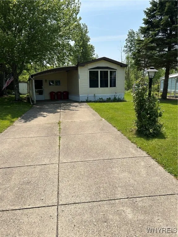 1069 Creekside Drive, Evans, New York 14047, Evans, New York 14047, 2 Bedrooms Bedrooms, 5 Rooms Rooms,2 BathroomsBathrooms,Residential,Closed,1069 Creekside Drive, Evans, New York 14047,0,B1611966