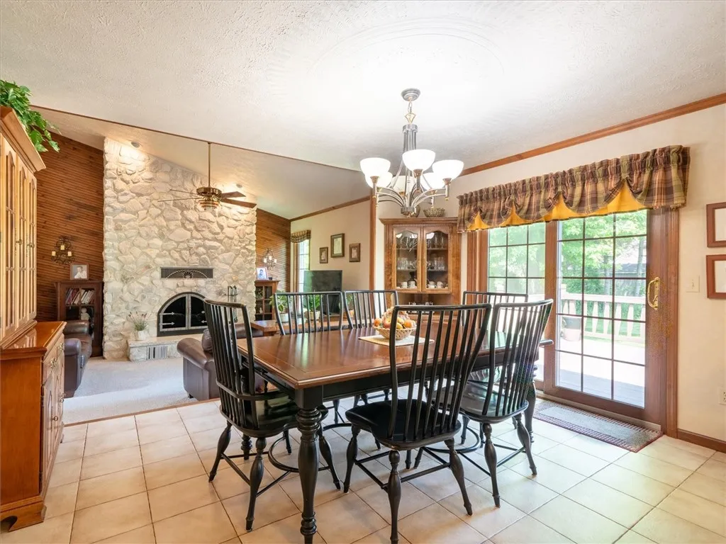 48 West Amy Lane, Greece, New York 14626, Greece, New York 14626, 4 Bedrooms Bedrooms, 8 Rooms Rooms,3 BathroomsBathrooms,Residential,Closed,48 West Amy Lane, Greece, New York 14626,0,R1611680
