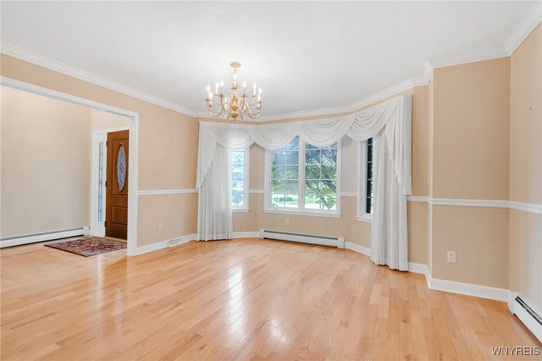 85 Alexander Way, Orchard Park, New York 14127, Orchard Park, New York 14127, 4 Bedrooms Bedrooms, 7 Rooms Rooms,2 BathroomsBathrooms,Residential,Closed,85 Alexander Way, Orchard Park, New York 14127,B1611409