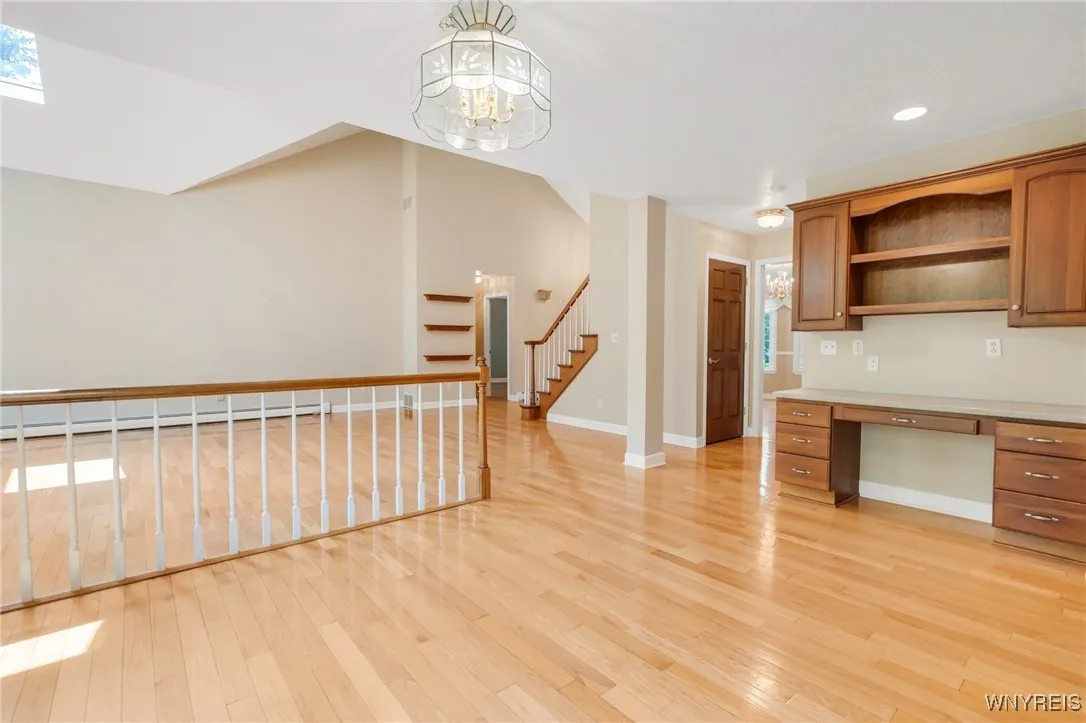 85 Alexander Way, Orchard Park, New York 14127, Orchard Park, New York 14127, 4 Bedrooms Bedrooms, 7 Rooms Rooms,2 BathroomsBathrooms,Residential,Closed,85 Alexander Way, Orchard Park, New York 14127,B1611409