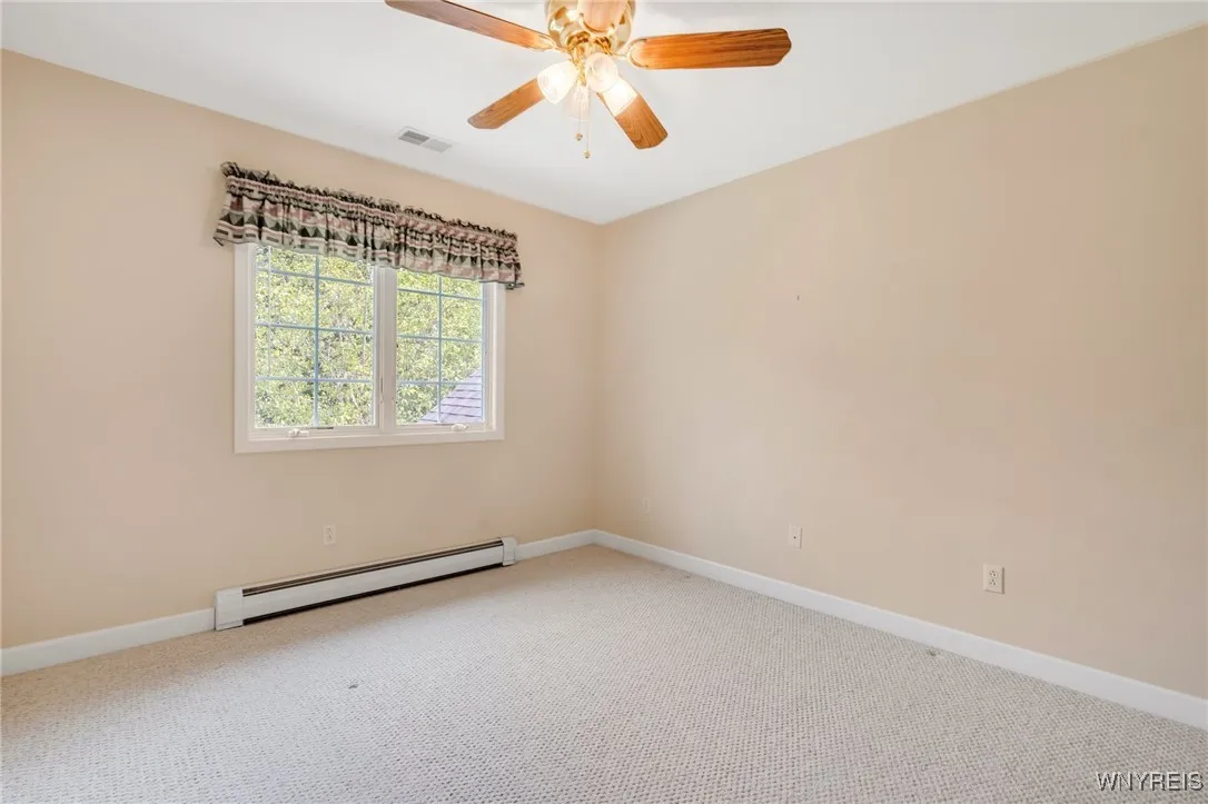 85 Alexander Way, Orchard Park, New York 14127, Orchard Park, New York 14127, 4 Bedrooms Bedrooms, 7 Rooms Rooms,2 BathroomsBathrooms,Residential,Closed,85 Alexander Way, Orchard Park, New York 14127,B1611409