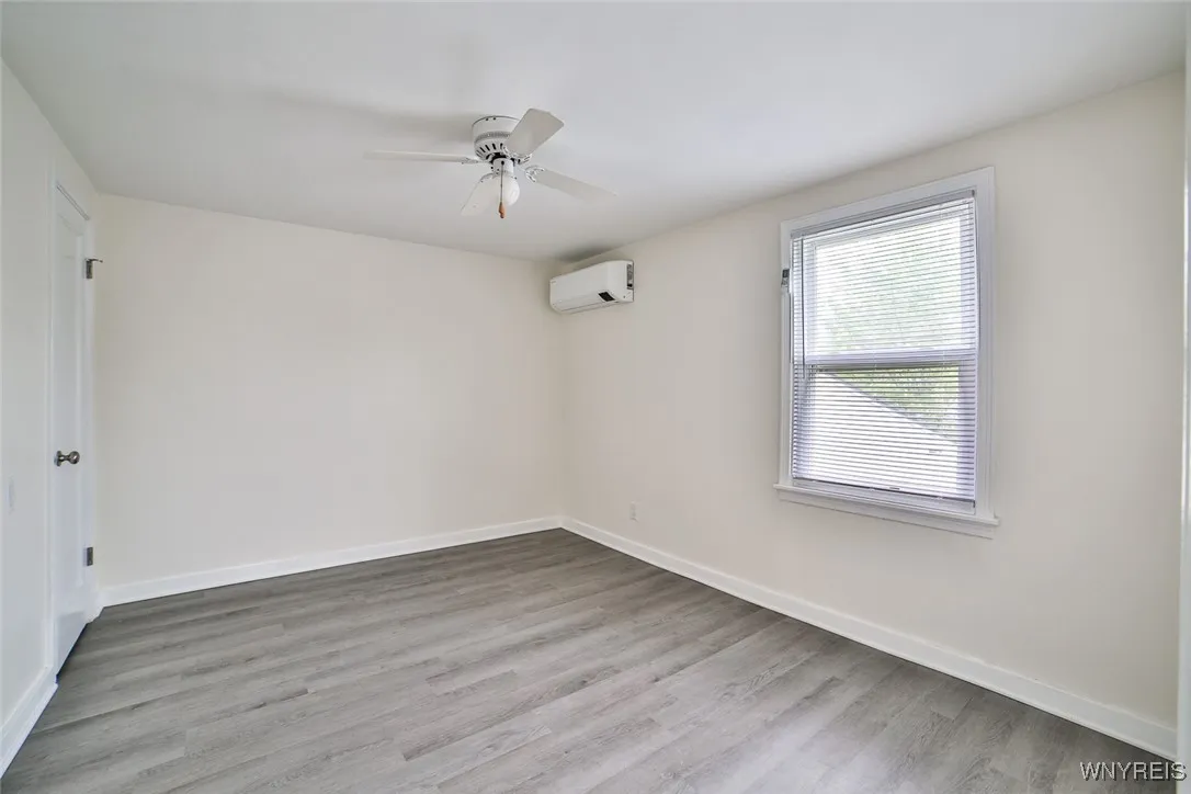 156 Hoover Avenue, Tonawanda-town, New York 14217, Tonawanda, New York 14217, 4 Bedrooms Bedrooms, ,2 BathroomsBathrooms,Residential,Closed,156 Hoover Avenue, Tonawanda-town, New York 14217,B1609755