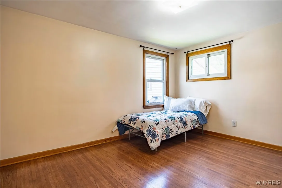 77 Karen Drive, Tonawanda-city, New York 14150, Tonawanda, New York 14150, 3 Bedrooms Bedrooms, 5 Rooms Rooms,1 BathroomBathrooms,Residential,Closed,77 Karen Drive, Tonawanda-city, New York 14150,B1611909
