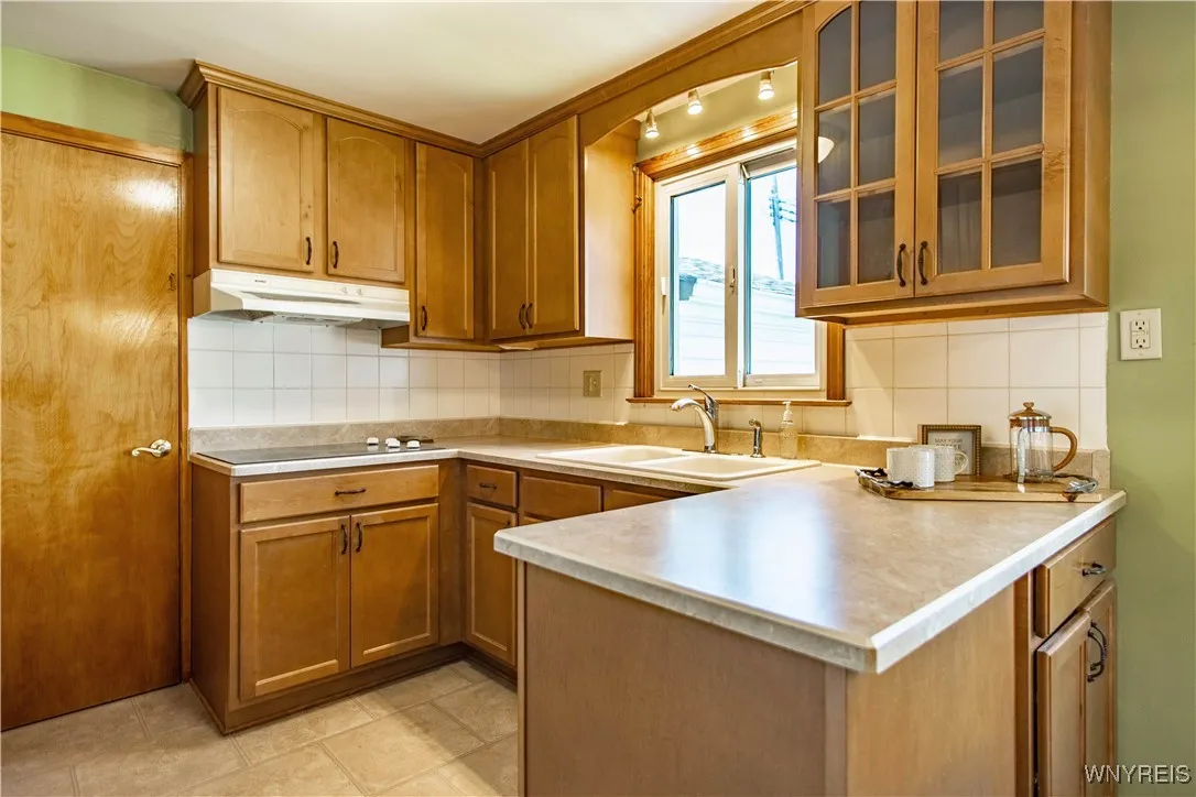 77 Karen Drive, Tonawanda-city, New York 14150, Tonawanda, New York 14150, 3 Bedrooms Bedrooms, 5 Rooms Rooms,1 BathroomBathrooms,Residential,Closed,77 Karen Drive, Tonawanda-city, New York 14150,B1611909