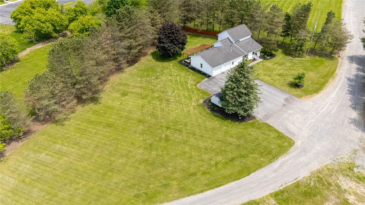 3334 Caledonia Avon Rd, Caledonia, New York 14423, Caledonia, New York 14423, 2 Bedrooms Bedrooms, 8 Rooms Rooms,2 BathroomsBathrooms,Residential,Closed,3334 Caledonia Avon Rd, Caledonia, New York 14423,R1611410