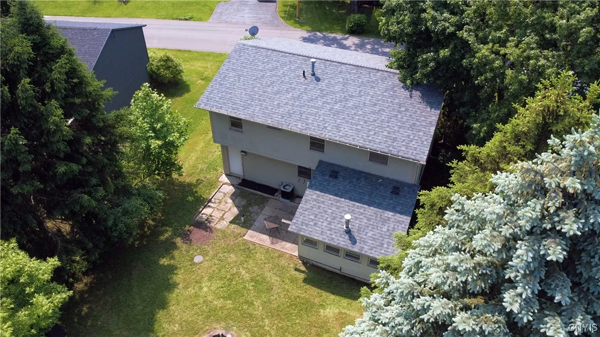 119 1/2 Dewey Avenue, Dewitt, New York 13066, De Witt, New York 13066, 3 Bedrooms Bedrooms, 9 Rooms Rooms,1 BathroomBathrooms,Residential,Closed,119 1/2 Dewey Avenue, Dewitt, New York 13066,S1611863